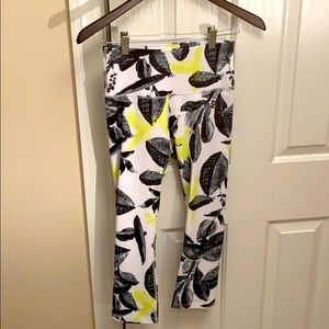 Apana Flower Print workout pants Size XS